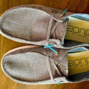 Womens size 8 Hey Dudes, lightly worn. Gray cloth. No damages.